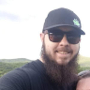 Meet your Posher, Eric